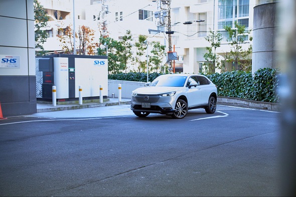 Honda VEZEL_Reply　ロイ