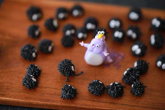 アイシングクッキー 砂糖 千と千尋 坊ネズミ ハエドリ ススワタリ