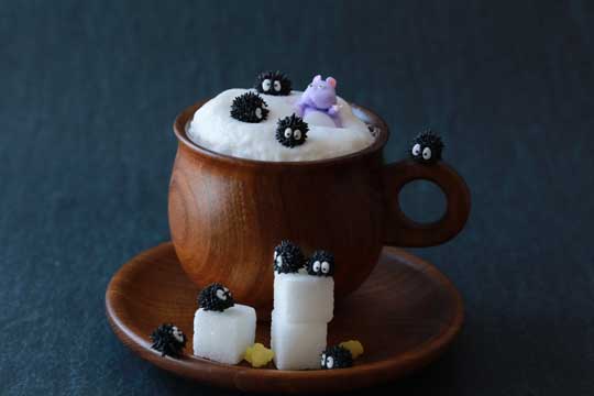 アイシングクッキー 砂糖 千と千尋 坊ネズミ ハエドリ ススワタリ