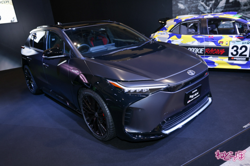 トヨタ自動車 東京オートサロン2022 ブース 展示 車両 写真 GRNM ヤリス GT3 CONCEPT