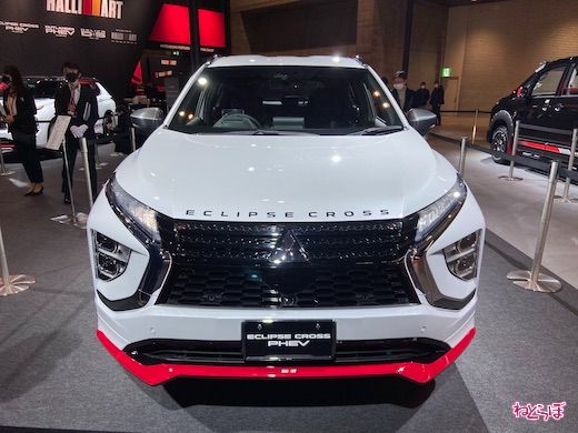 三菱自動車 東京オートサロン2022 ブース 展示 車両 写真