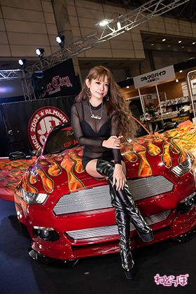 東京オートサロン コンパニオン キャンギャル コスプレイヤー 幕張メッセ 自動車 モータースポーツ