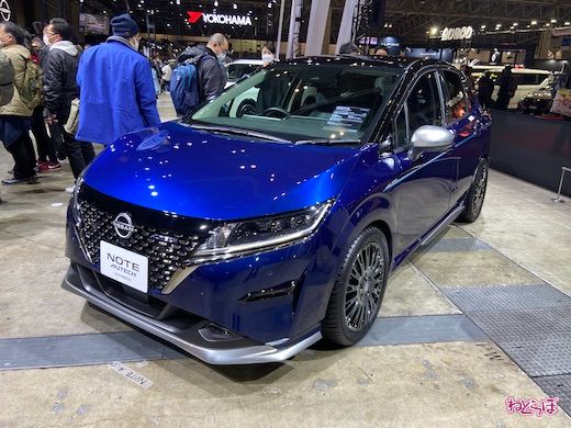 日産自動車 東京オートサロン2022 ブース 展示 車両 写真