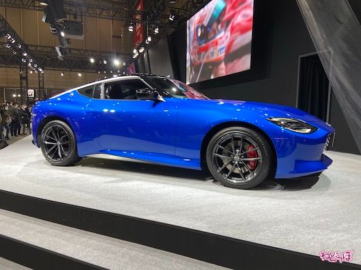 日産自動車 東京オートサロン2022 ブース 展示 車両 写真