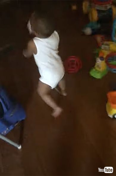 赤ちゃん baby かわいい いたずら 海外動画 ほっこり お金