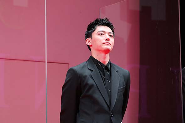横浜流星 佐野勇斗 白石麻衣 本郷奏多 櫻井海音 村上弘明 三浦翔平