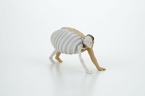 ミニチュアフィギュア「カメの甲羅はあばら骨」・カメ人間