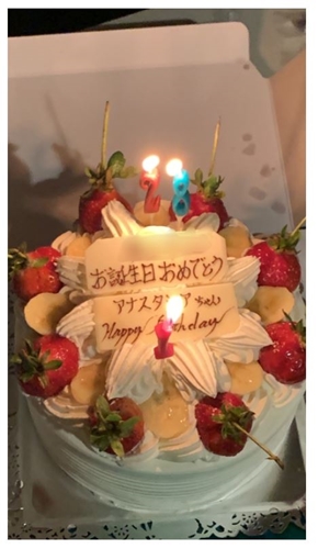 笠井信輔 猫 家族 長男 誕生日 アーニャ