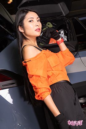 東京オートサロン コンパニオン キャンギャル コスプレイヤー 幕張メッセ 自動車 モータースポーツ