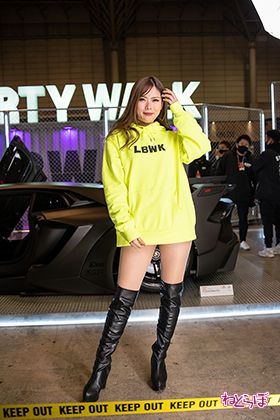 東京オートサロン コンパニオン キャンギャル コスプレイヤー 幕張メッセ 自動車 モータースポーツ