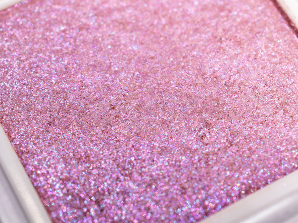 アイシャドウ「ユニコーンファンタジー」のアップ