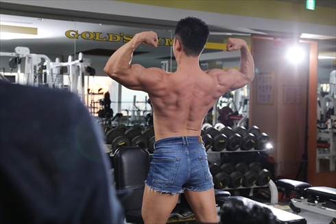 なかやまきんに君 おねがいマッスル ダンベル何キロ持てる？ Singing Cosplayer Hikari カバー MV