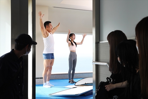 なかやまきんに君 おねがいマッスル ダンベル何キロ持てる？ Singing Cosplayer Hikari カバー MV