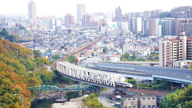 生瀬駅弁の淡路屋・柿の葉寿司