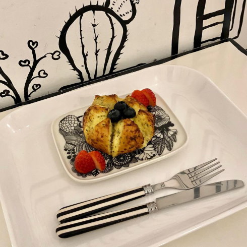 新大久保にある漫画のような2D CAFE