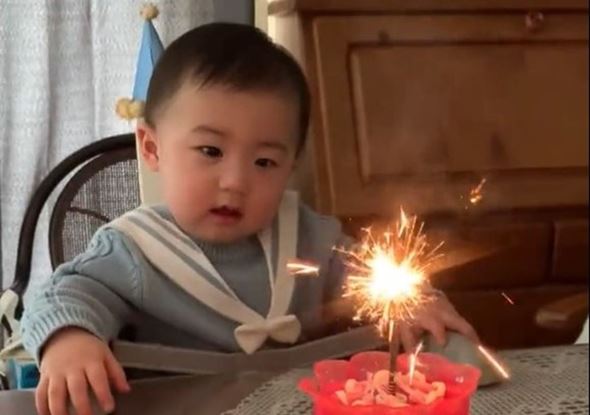 育児  誕生日 1歳 子育て ドリームキャンドルデラックス