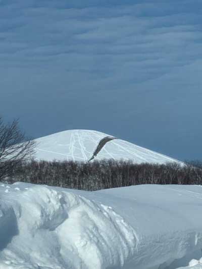 モエレ沼公園 モエレ山 閉鎖 亀裂 立ち入り禁止