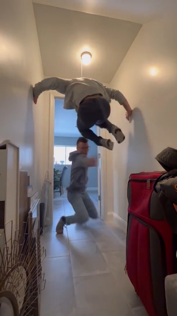 鬼ごっこ パルクール