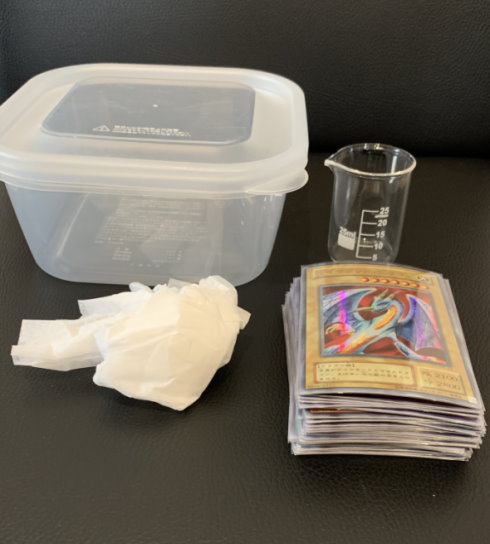 山反りになってしまったカードの直し方