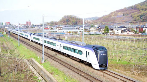 甲府の新名物駅弁 ワインのめし