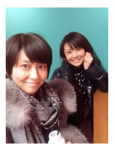 小林麻耶と妹・麻央の2ショット