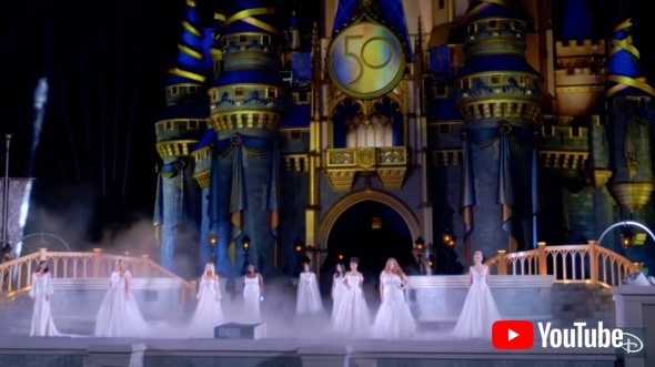 ファッションショーの様子