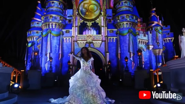 ファッションショーの様子