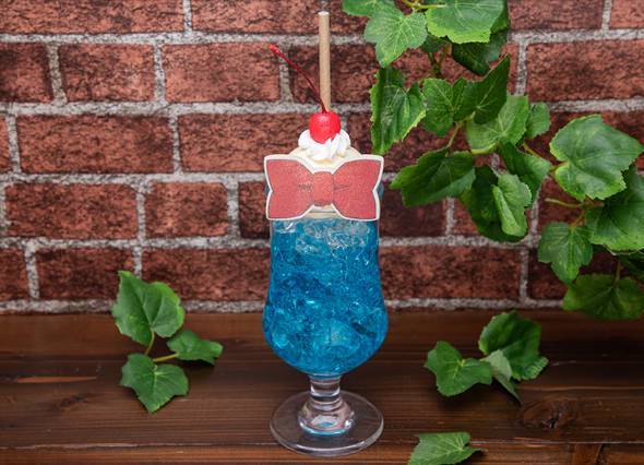 江戸川コナンの蝶ネクタイ型変声機リームソーダ（990円）