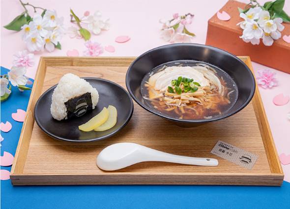 捜査一課のリクエストメニューMEGURE ラーメン（1540円／オリジナル食券付き）