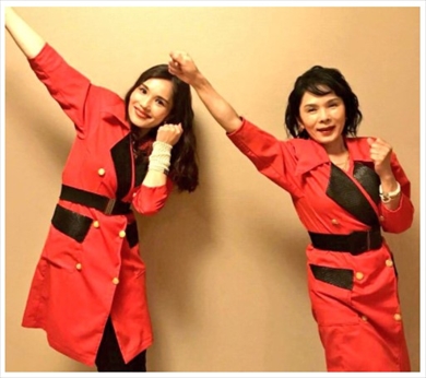 平野ノラさんと母スーミー