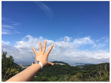 土屋太鳳の手元