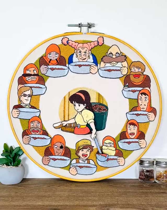 シータがシチューを盛り続ける「ラピュタ 無限おかわり時計」がすごい　秀逸なアイデアを盛り込んだ刺しゅう作品