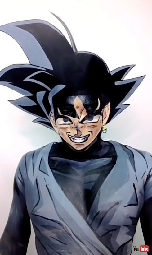 ボディーペイントで全身アニメキャラに変身！　もはや原型を留めていない二次元風メイクがすごい