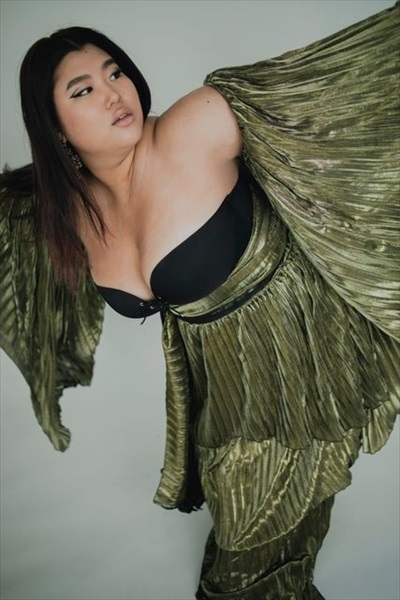 プラスサイズウエディングドレス