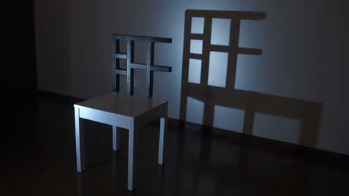 肝がすわる椅子 肝が据わる