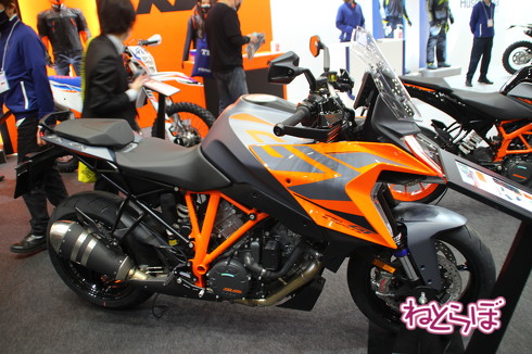 東京モーターサイクルショーの新型車展示