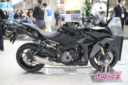 東京モーターサイクルショーの新型車展示