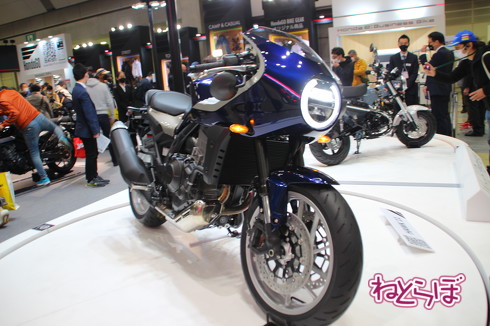 東京モーターサイクルショーの新型車展示