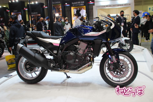 東京モーターサイクルショーの新型車展示