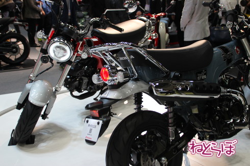 東京モーターサイクルショーの新型車展示