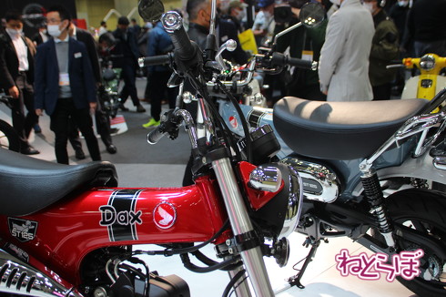 東京モーターサイクルショーの新型車展示