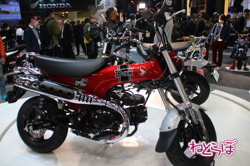 東京モーターサイクルショーの新型車展示