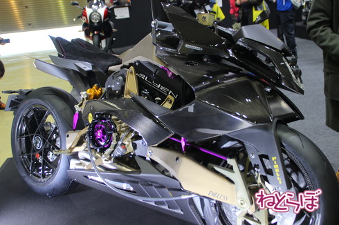 東京モーターサイクルショーの新型車展示