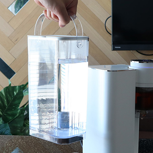 蒸らし時間までお任せできて便利！　お茶の種類にあわせた温度で抽出してくれる全自動ティーメーカー　「茶葉リスタ」をサンコーが発売