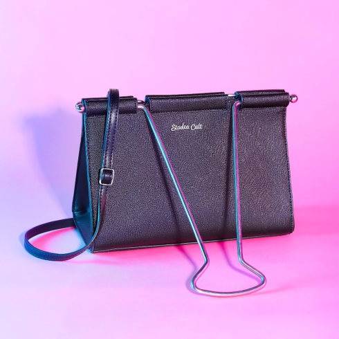 ダブルクリップみたいなバッグ