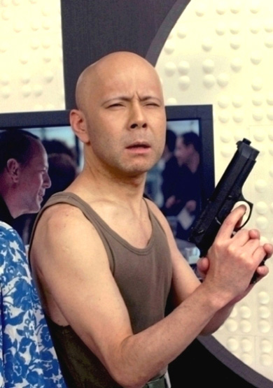 ブルース・ウィリスのものまねで知られるプチ・ブルース