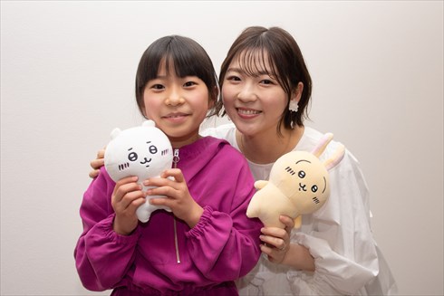 「ちいかわ」声優の青木遥と小澤亜李