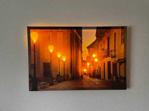 ニトリ LEDキャンバスポスター ストリートランプ 光る