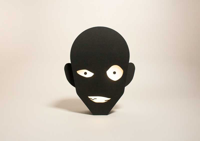 「コナンの犯人ランプシェード」がガチで怖い　狙いを定めるような“黒い人”の視線に「怖すぎて眠れないｗ」の