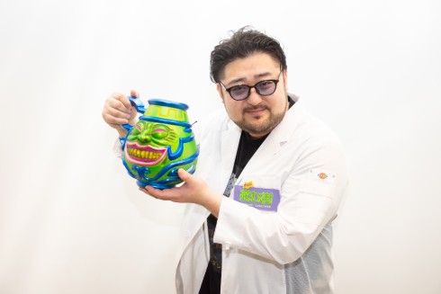 強欲な壺を持つDr.マキダシ